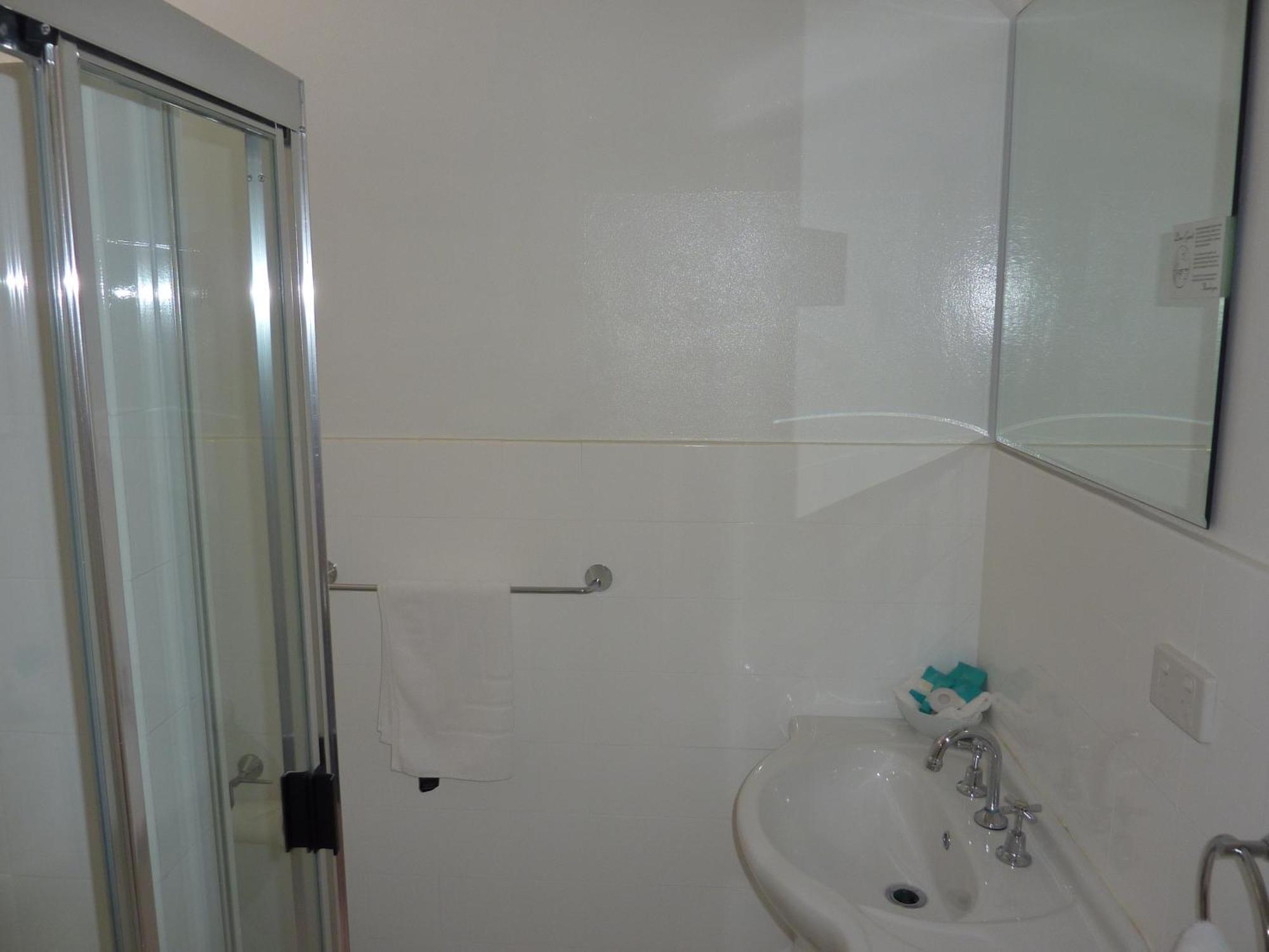 Caravilla Motor Inn Taree Bagian luar foto